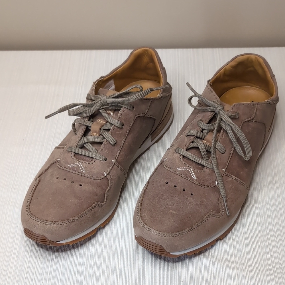Sz 9 OluKai Men's Tan Leather Sneakers